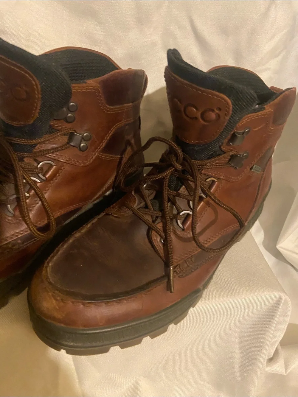 ECCO Men's Brown Leather Hiking Boots Gortex Waterproof